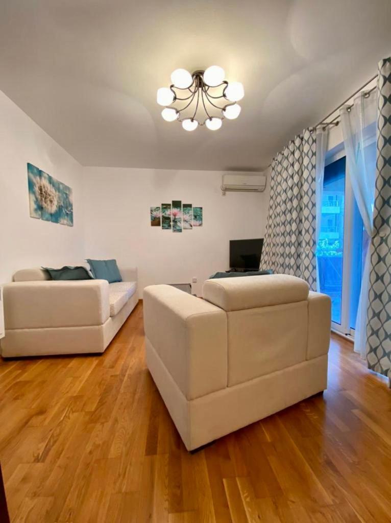 Apartment Liza Petrovac Exterior photo